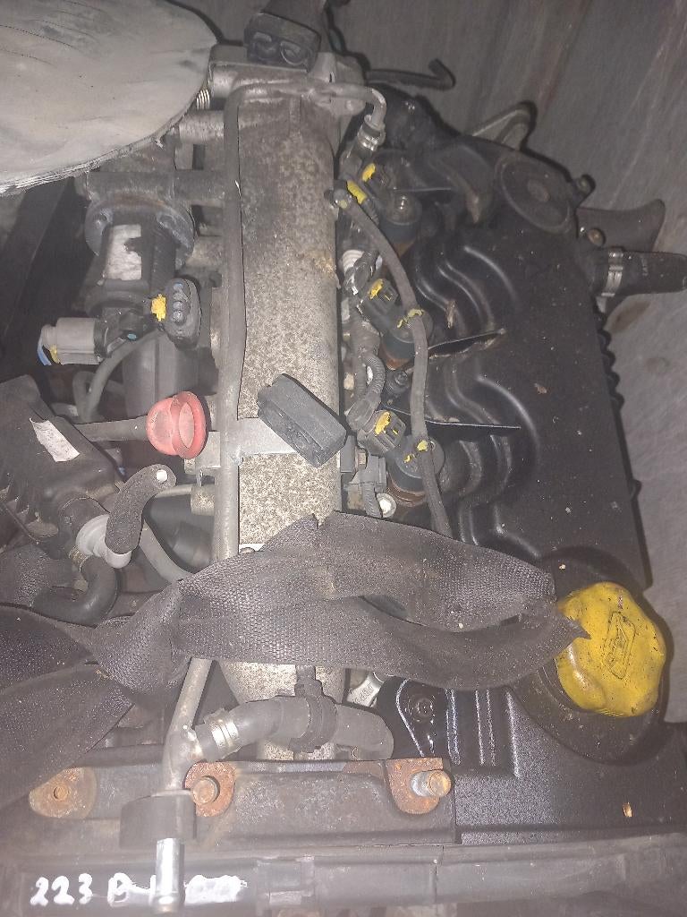 Moteur Fiat Doblo 1.9 JTD 223B1000 turbo complet, Enlèvement ou Envoi, Utilisé, Fiat