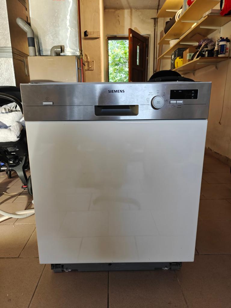 ​Siemens iQ100 SN515S00AE – Half-geïntegreerde Inbouw Vaatwa, Elektronische apparatuur, Vaatwasmachines, Ophalen, Inbouw