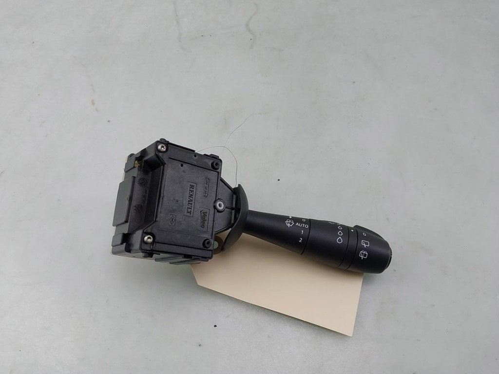RUITENWISSER SCHAKELAAR Renault Captur (2R) (01-2013/-), Dhr. J. Ham, Gebruikt, Renault, Administratie@autoham.nl