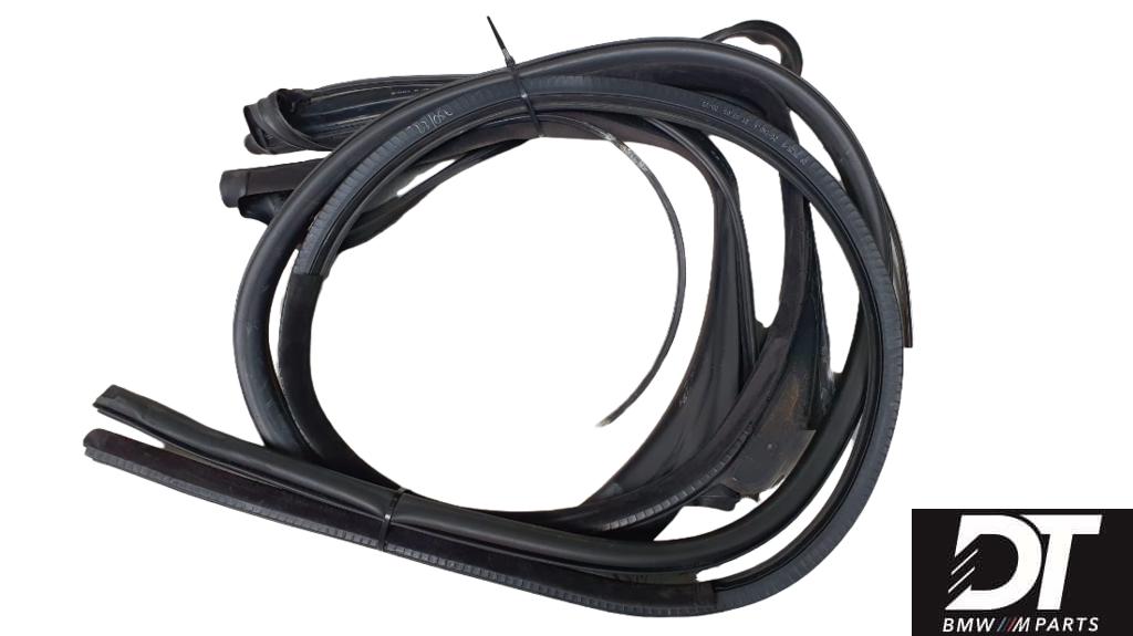 Dakrubber BMW 3-serie Cabrio E46 ('00-'06) 51718233415, Gebruikt, Ophalen of Verzenden, BMW, BMW