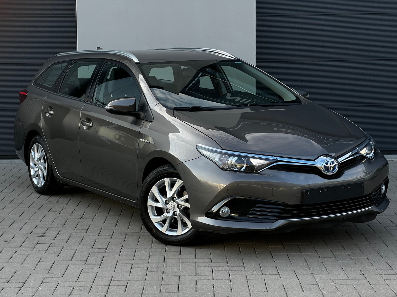 Toyota auris 1.8 hybride / 41.000 km / 2018 bj / gekeurd, Auto's, Toyota, 4 cilinders, Leder, Break, Hybride Elektrisch/Benzine