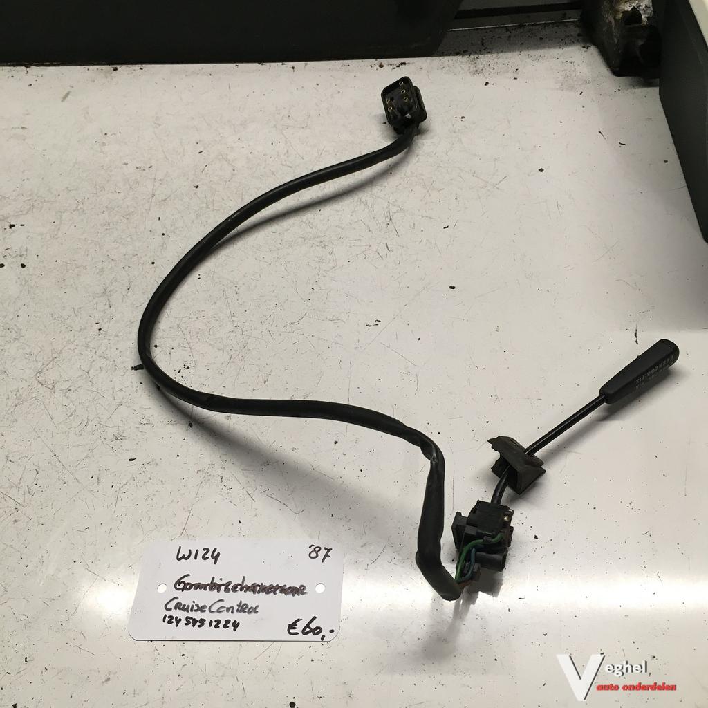 Mercedes W124  Cruisecontrolschakelaar   124 545 1224, Auto-onderdelen, Dashboard en Schakelaars, Gebruikt, -, -, Ophalen of Verzenden