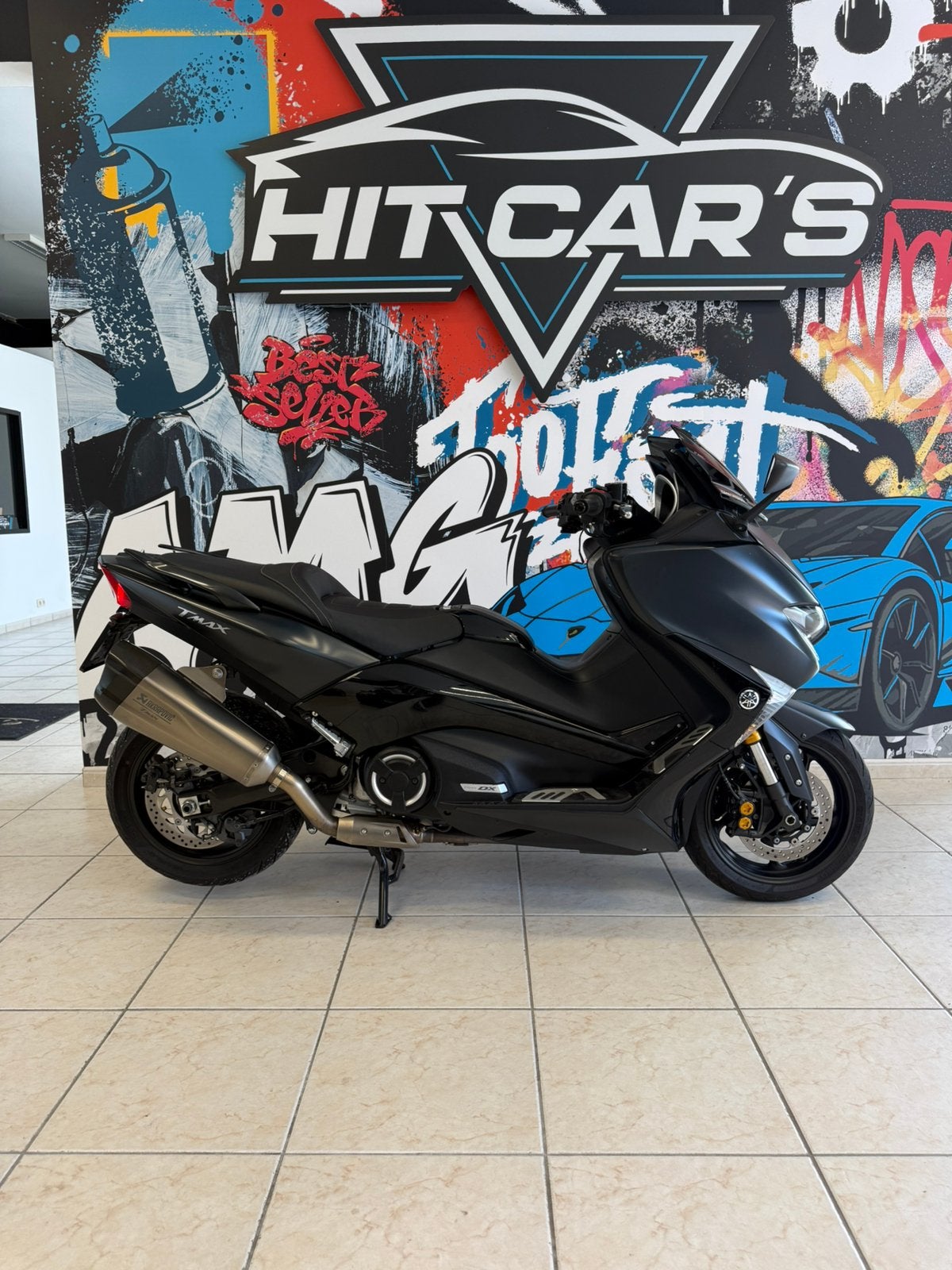 YAMAHA T MAX 530 DX | FULL BLACK | AKRAPOVIC | 6.800 KM |, Poignées chauffantes, Scooter, Entreprise, Occasion