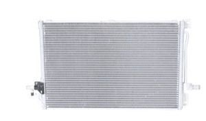 Volvo Condensor 850 1992-1993 airco Volvo onderdeelnr 354575, Ophalen of Verzenden, Nieuw, Volvo