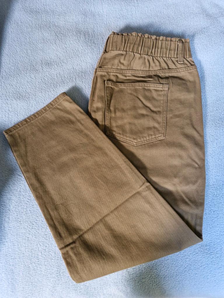 Jeans broek, kleur kaki(groen),maat 44, H&M, Maat 42/44 (L), Ophalen of Verzenden, Zo goed als nieuw