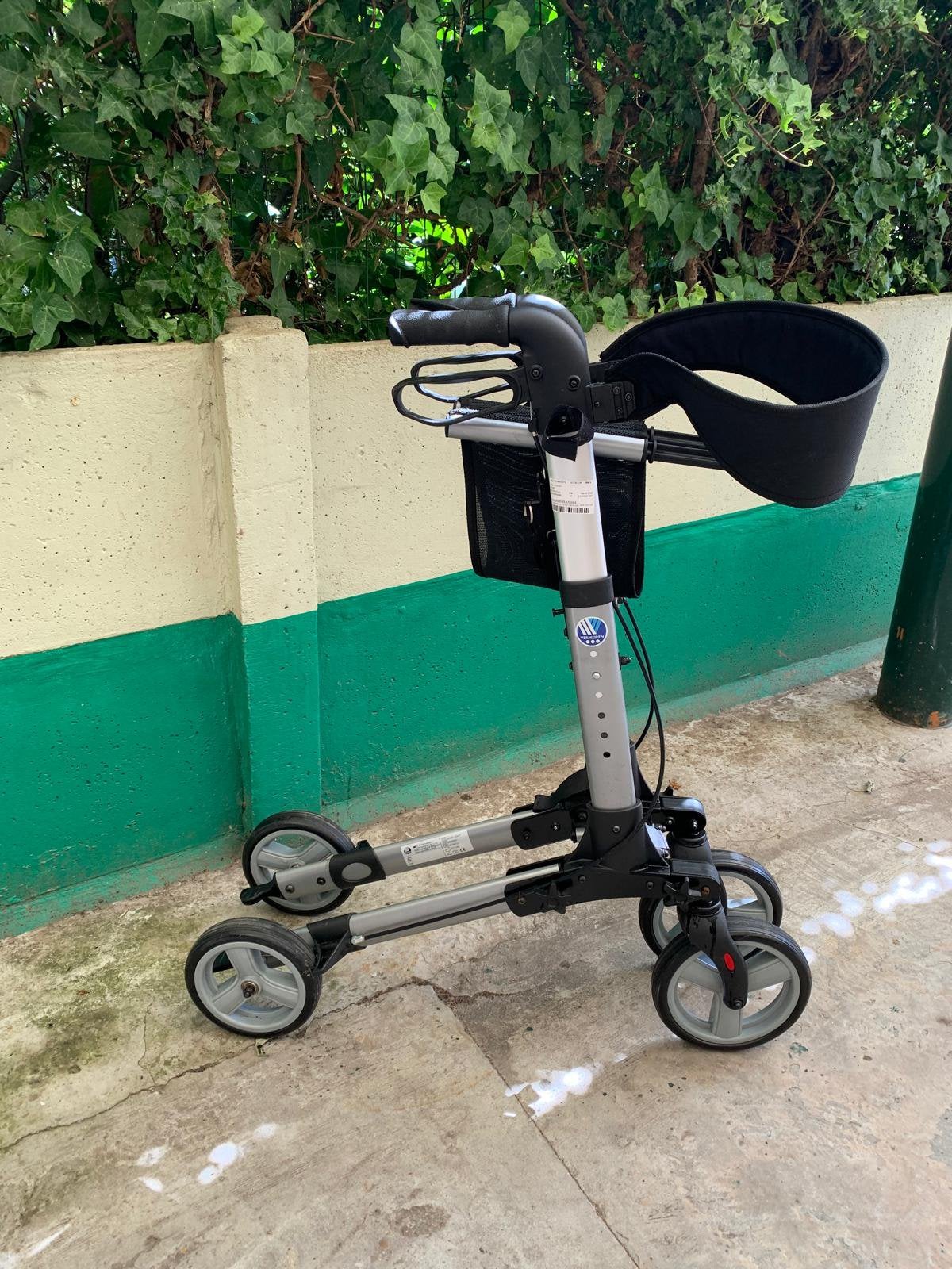 Rollator, Diversen, Ophalen, Lichtgewicht, Zo goed als nieuw