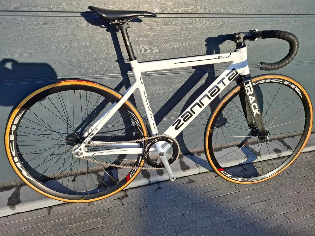 Zannata Z92 piste fiets, Ophalen