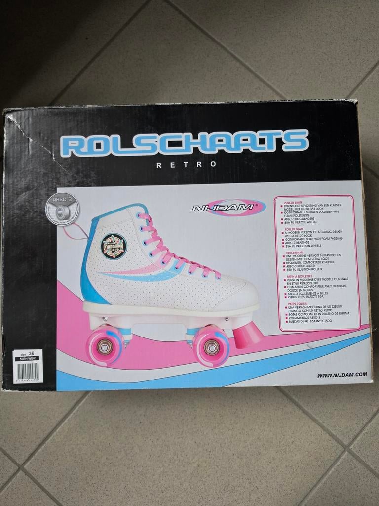 Rolschaatsen 2 paar: maat 38 & maat 36, Ophalen