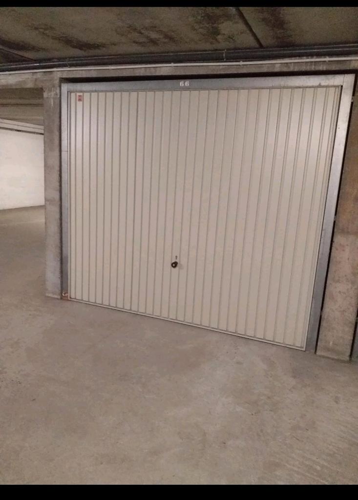 Westende garage te huur in vakantieverhuur, Immo, Garages en Parkeerplaatsen