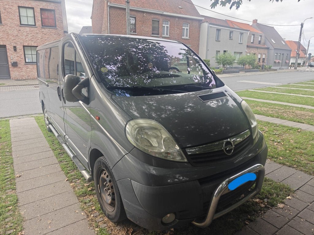 Opel Vivaro - utilitaire léger, Autos, Opel, Achat, Vivaro, 2000 kg, Boîte manuelle