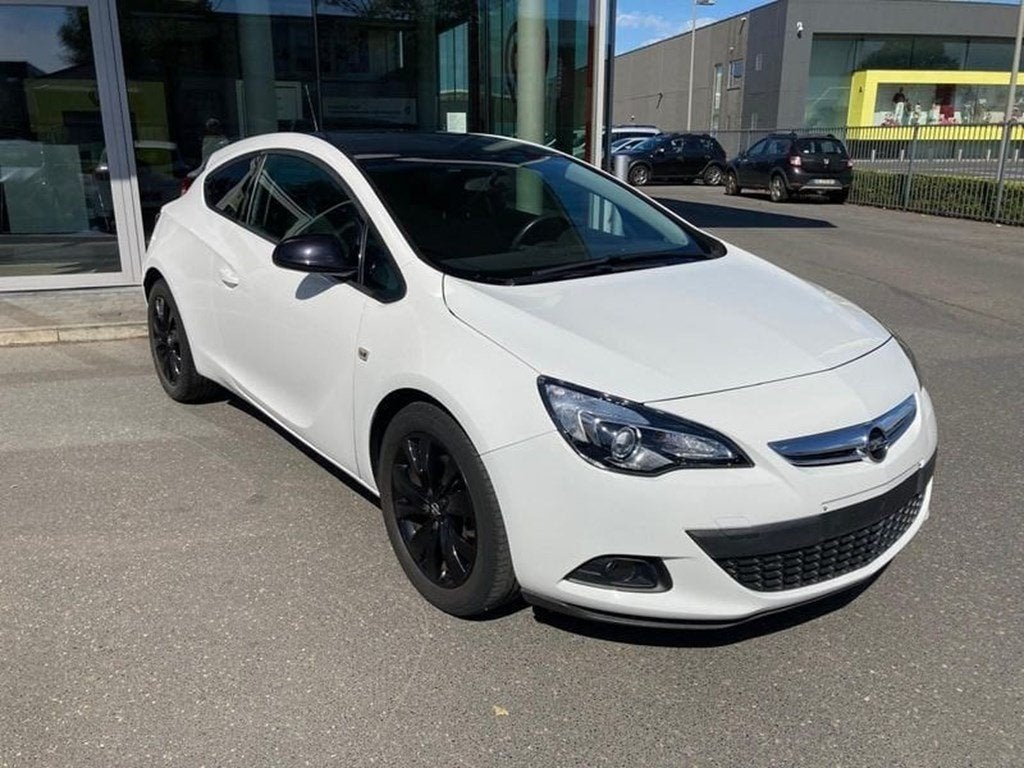Opel Astra T Cosmo, Auto's, Euro 5, Zwart, Bedrijf, https://public.car-pass.be/vhr/eb60b0d1-1a7a-4e4b-a44b-c98bb058bb76
