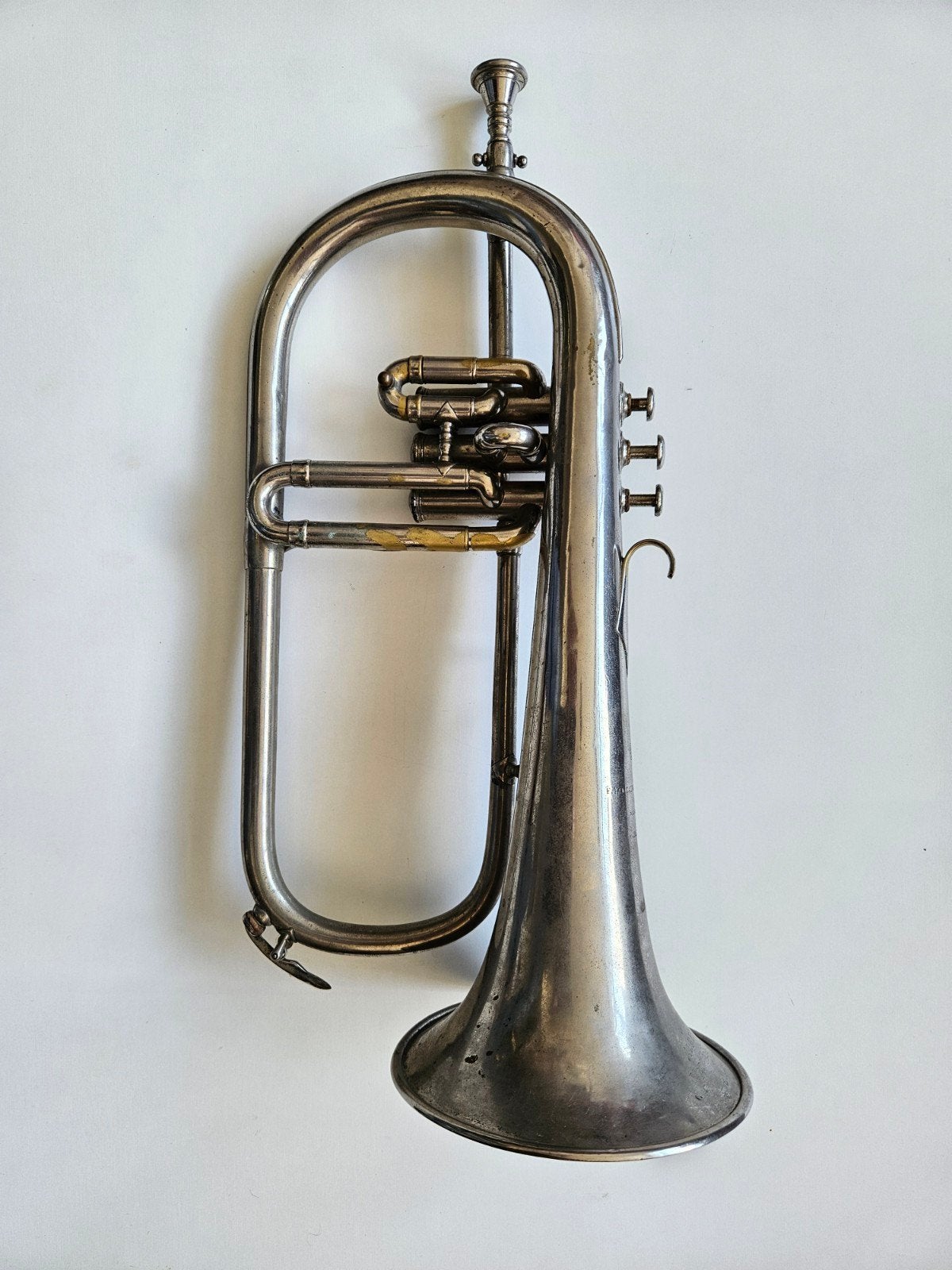 Bugle vintage, F. Van Cauwelaert de Bruxelles., Enlèvement