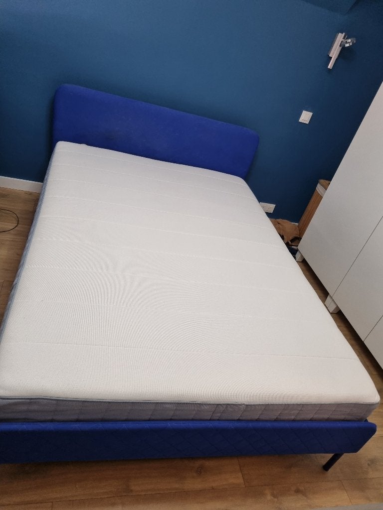 Bed 140 x 200, Queen size, Enlèvement, Bleu, 140 cm