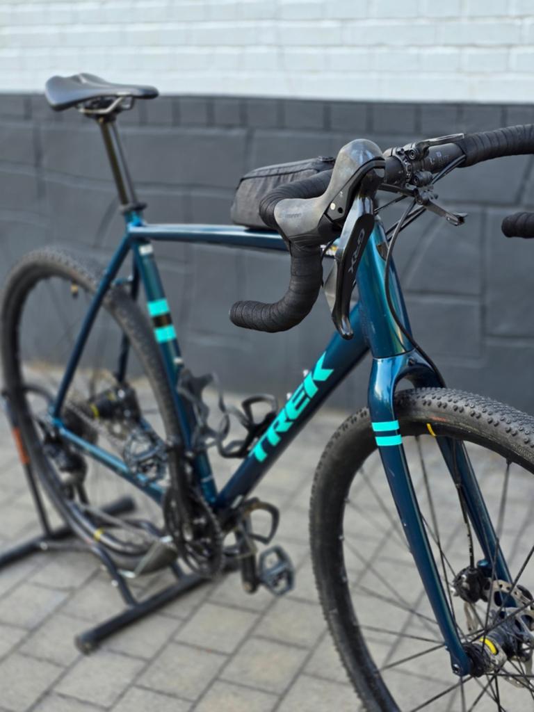 Gravel Trek Checkpoint 58cm, Vélos & Vélomoteurs, Enlèvement