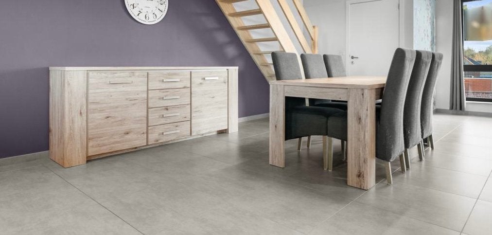 Tafel, dressoir en 6 stoelen, Ophalen, Gebruikt