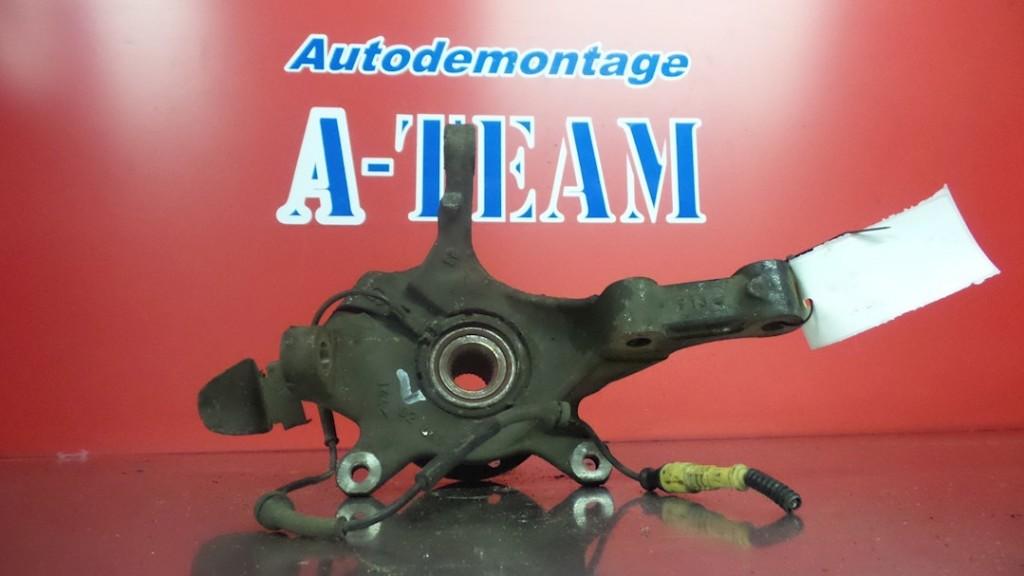 FUSEE AVANT GAUCHE Renault Laguna II (BG) (01-2001/12-2007), Utilisé, Renault