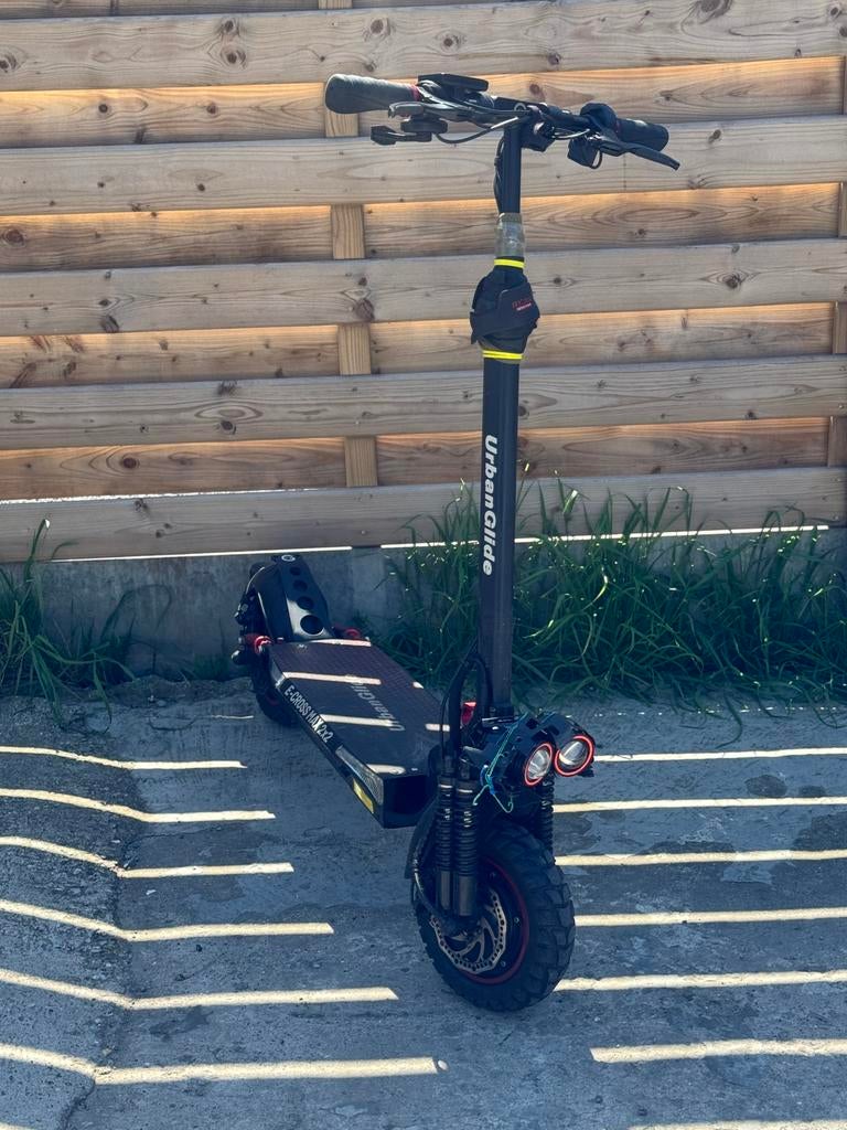 Elektriche step, Fietsen en Brommers, Steps, Ophalen of Verzenden, Zo goed als nieuw, Elektrische step (E-scooter)