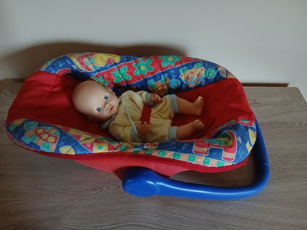 Popje in maxi-cosi zitje, Ophalen, Zo goed als nieuw, Babypop
