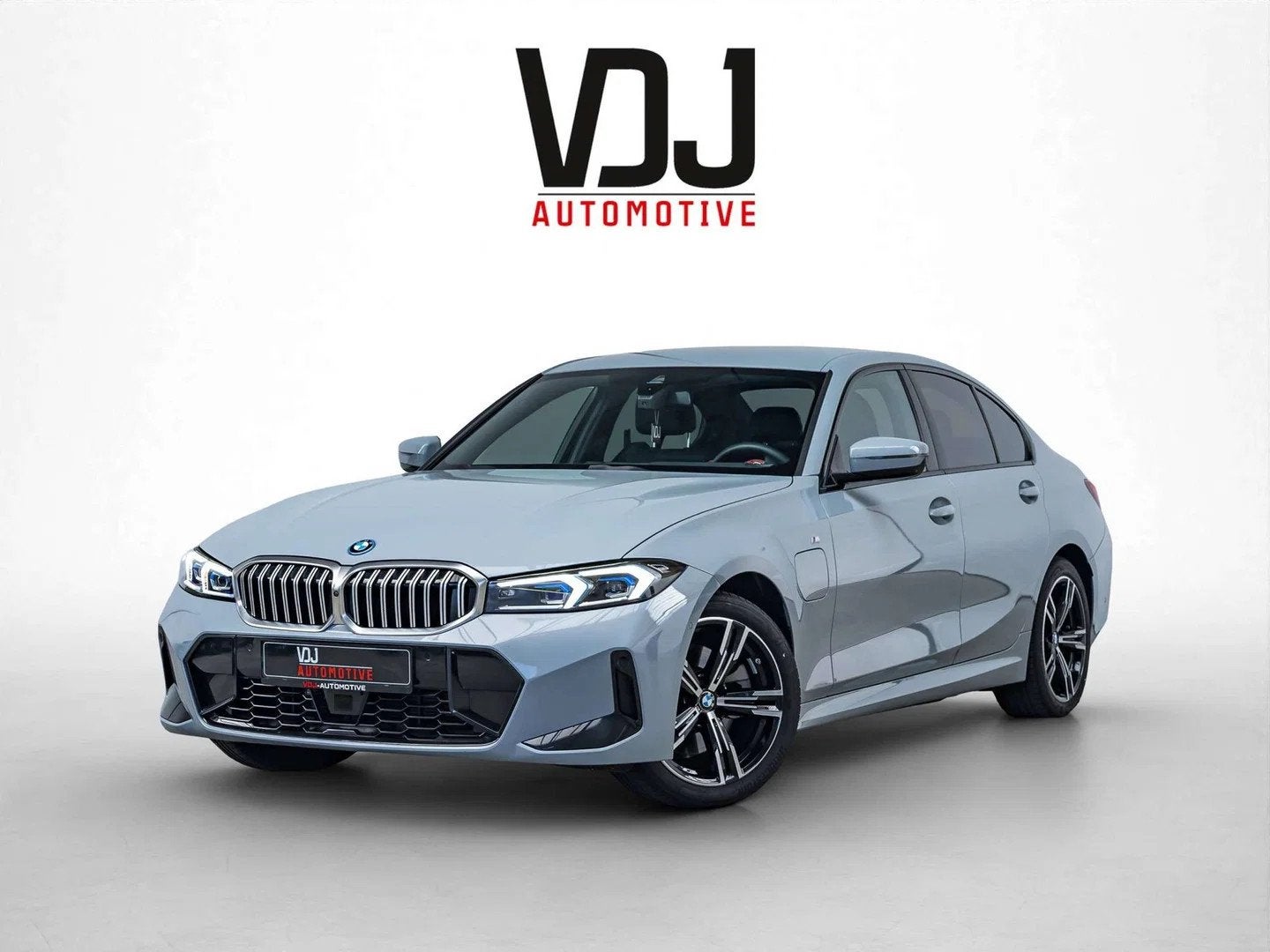 BMW 3 Serie 330 330e|M-SPORT|PHEV|HEAD-UP|360|SFEERVERL.|Z, Automaat, Leder, Bedrijf, 5 deurs