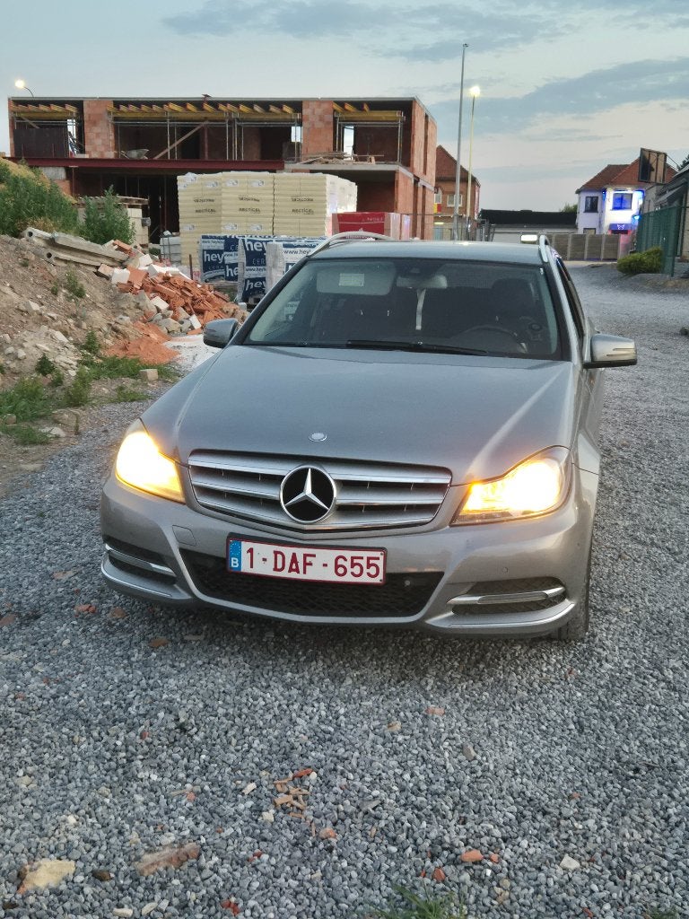 Mercedes C220, Autos, Cuir, Achat, Boîte manuelle, Noir