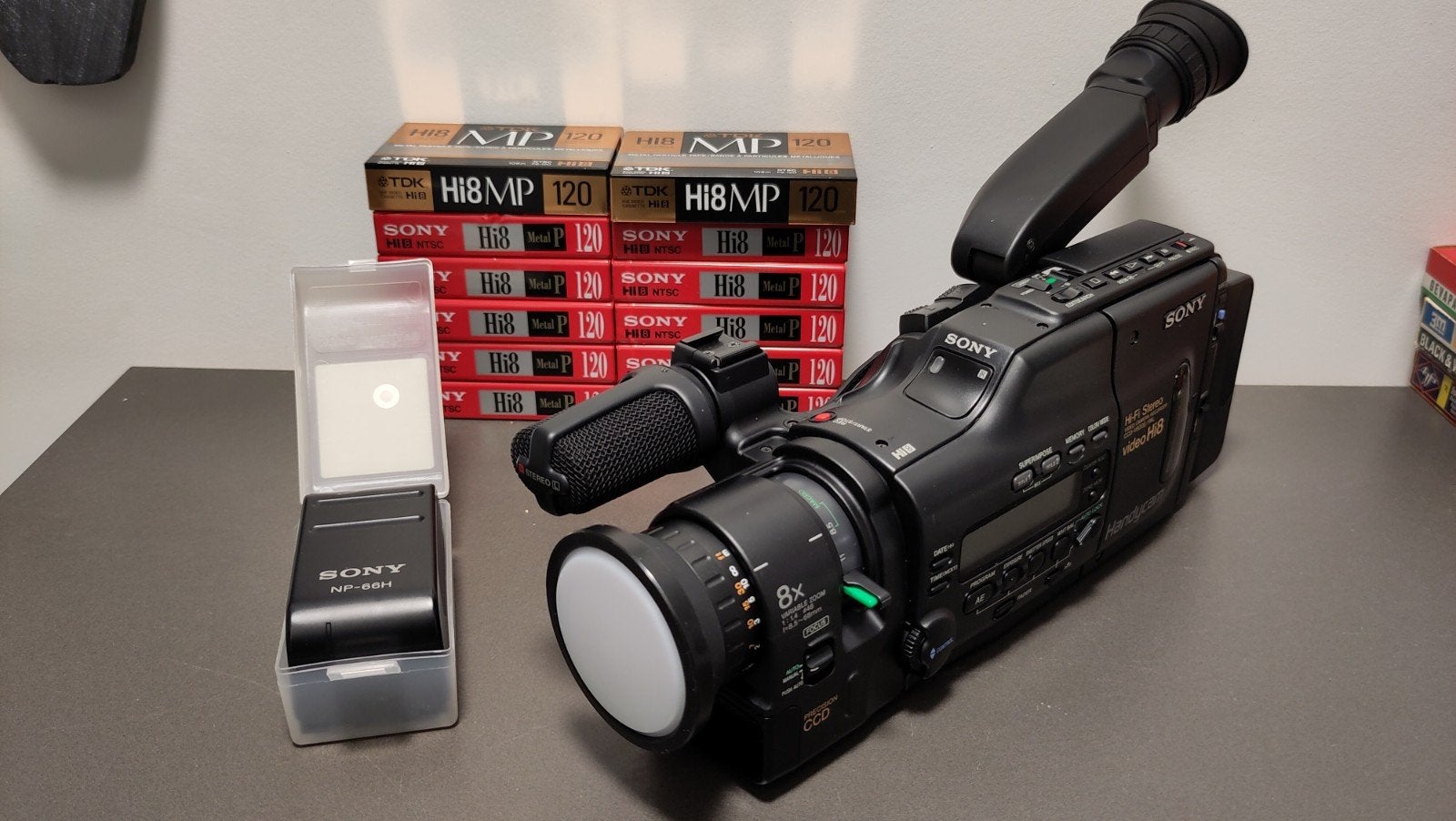 Camcorder Sony Hi8, TV, Hi-fi & Vidéo, Enlèvement ou Envoi, Hi 8, Caméra
