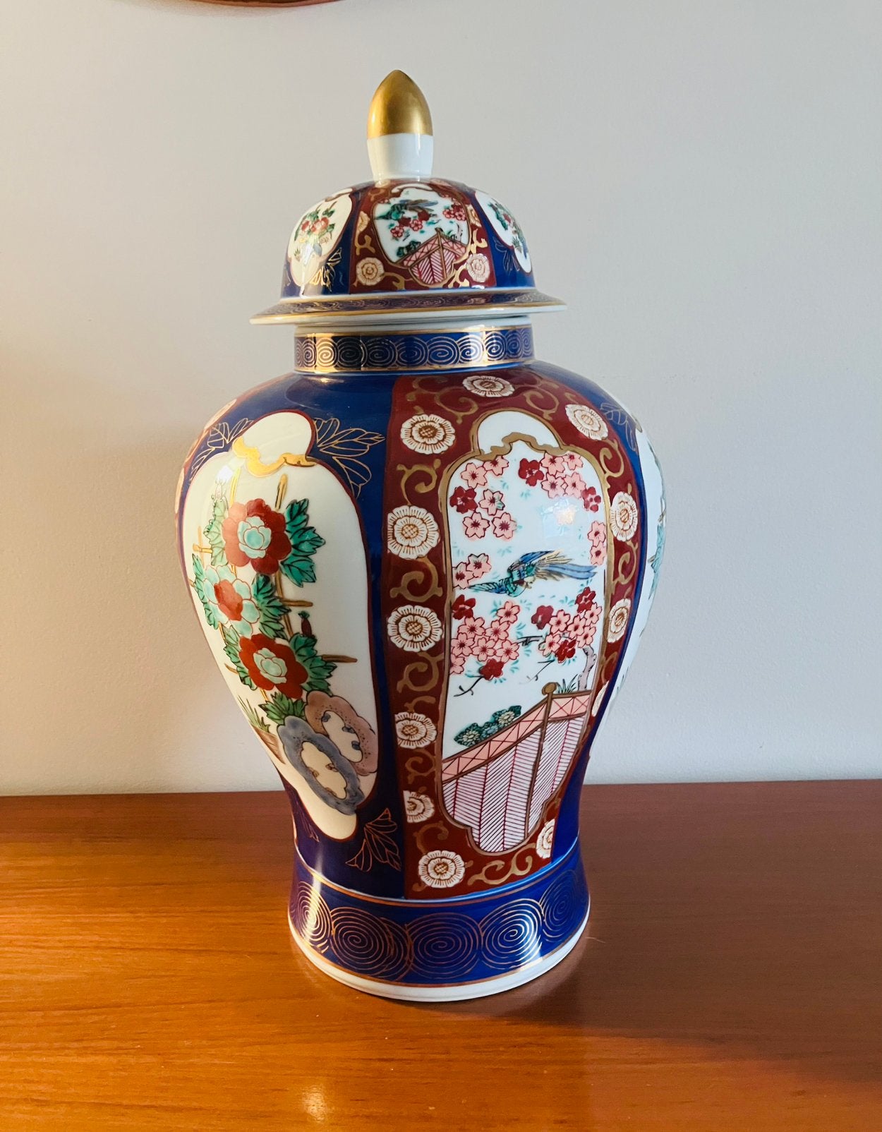 Hele grote vintage gold Imari Arita vaas, Antiek en Kunst, Ophalen