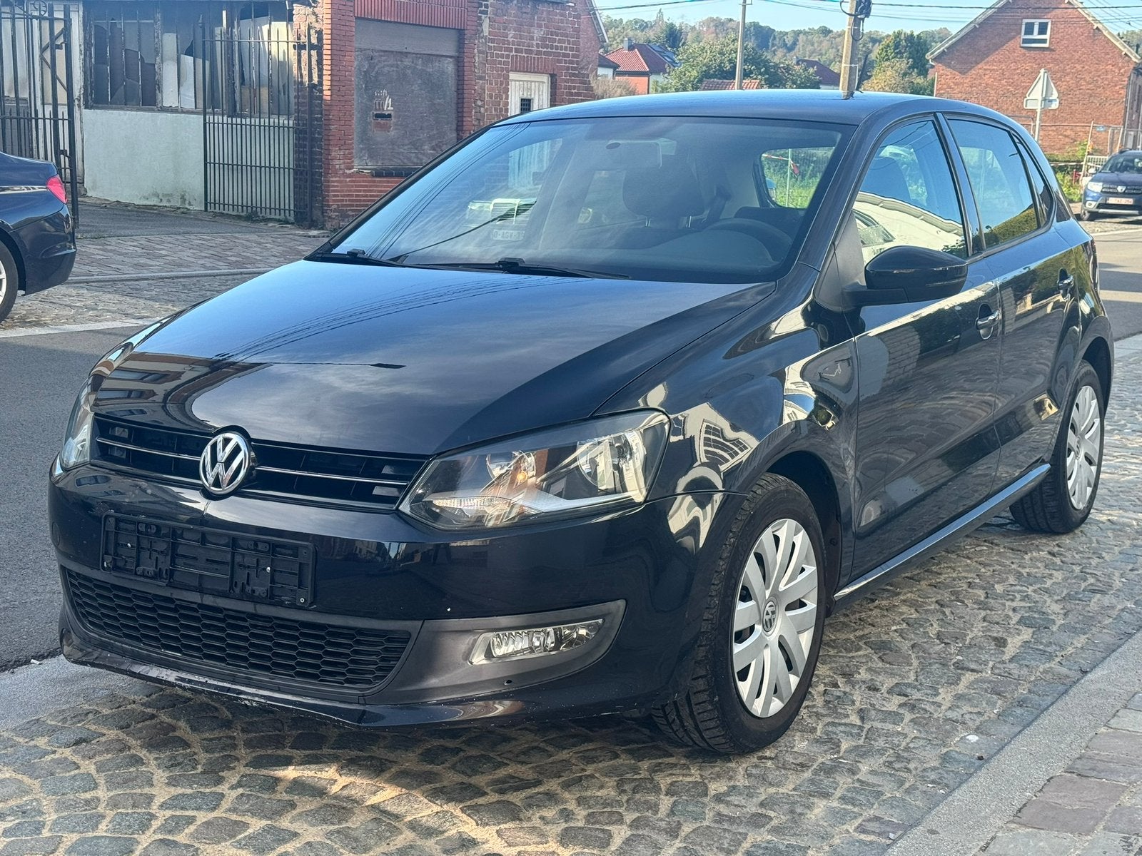 Polo/2012/1.2Essence/Manuel/180000km/4450€, Auto's, Bluetooth, Euro 5, Zwart, Handgeschakeld