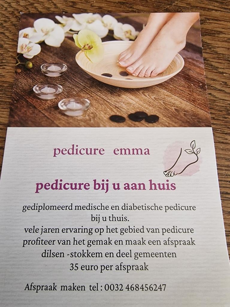 Pedicure bij u aan huis