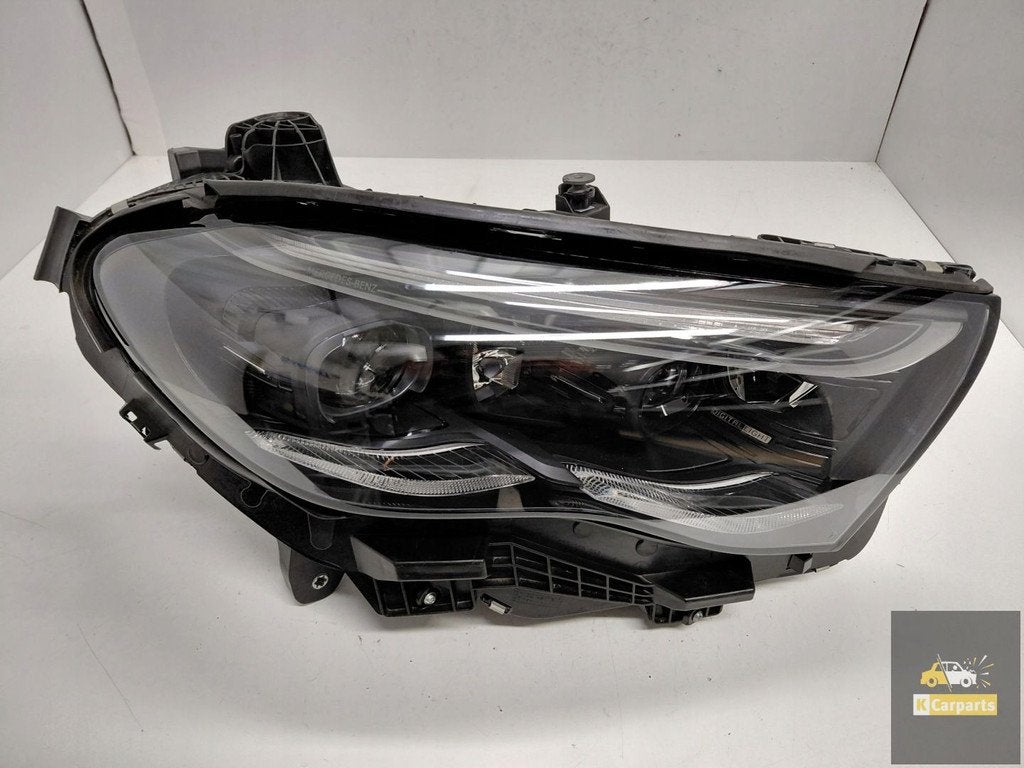 A2149064202, Mercedes Classe E W214 Feu arri re droit num ri, Mercedes-Benz AG, Mercedes-Benz, Utilisé, Mercedesstrasse 120
70372  Stuttgart, DE