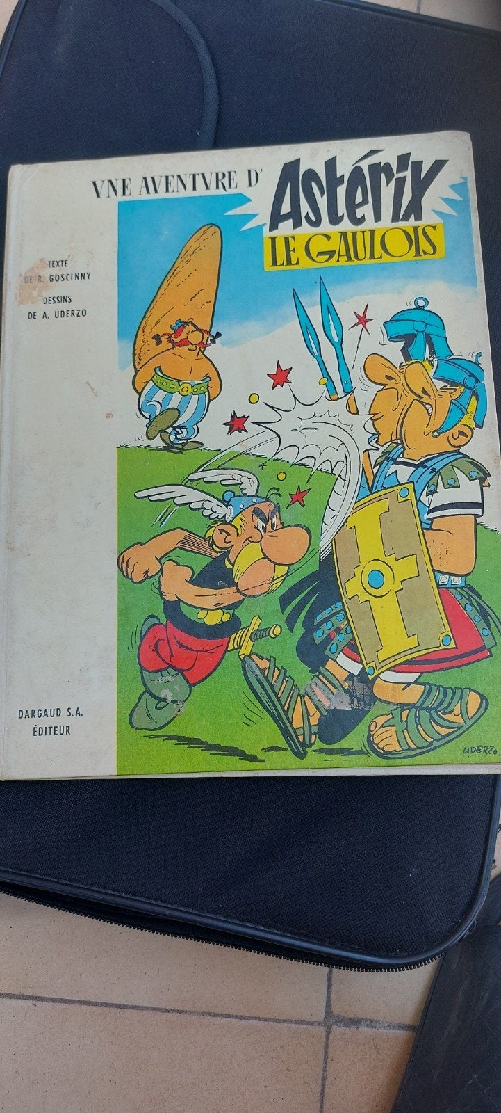 BD ASTERIX, Livres, Enlèvement ou Envoi, Dargaud, Une BD, Utilisé
