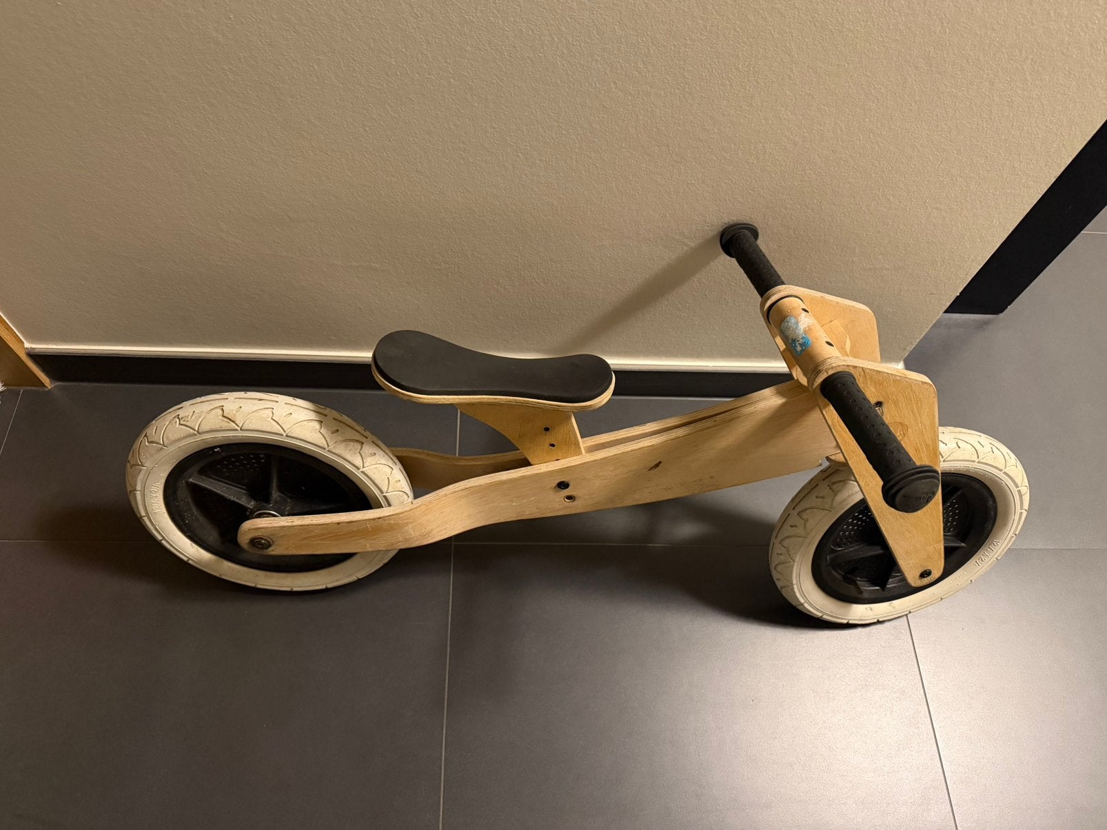 Houten loopfiets, Kinderen en Baby's, Ophalen, Zo goed als nieuw, Loopfiets