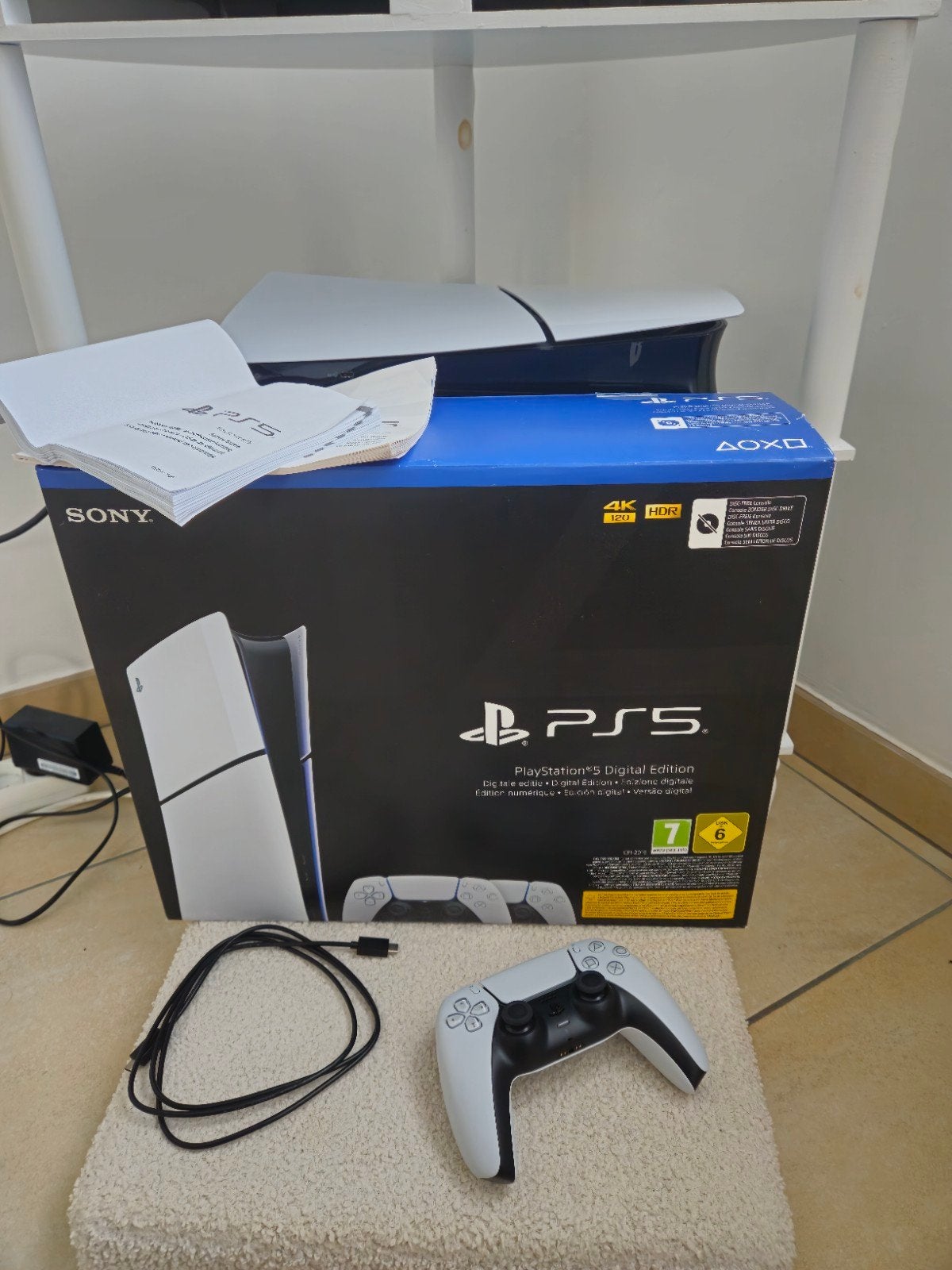 Playstation 5 Slim, Enlèvement, Playstation 5