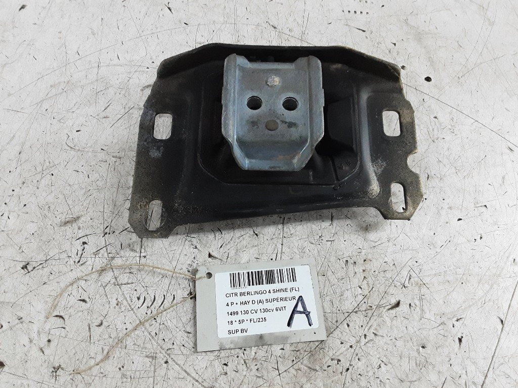 SUPPORT BOITE DE VITESSES Berlingo Multispace (9673768480C), Citroën, Mevr. I. Hauben, Utilisé, Rue de l'Espoir 34 34
4030  GRIVEGNÉE, BE