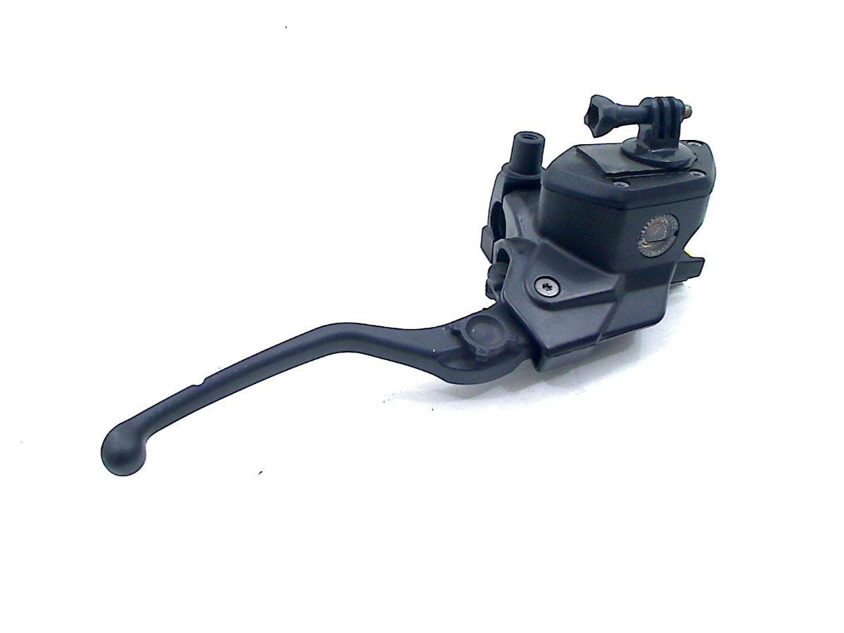 FREIN MAITRE CYLINDRE AVANT BMW, Motos, Dhr. S. di Majo, Utilisé, Info@cama-motorparts.nl, P.J. Troelstraweg 8 8
3144 CX  MAASSLUIS, NL