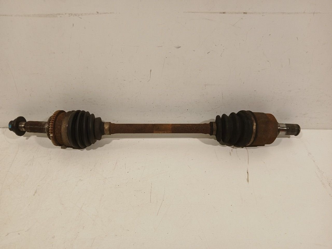 Aandrijfas links voor Kia Picanto, Auto-onderdelen, Onderdelen@venauto.nl, Van der Ven Autorecycling B.V., Ettenseweg 76, 4706 PB Roosendaal, The Netherlands