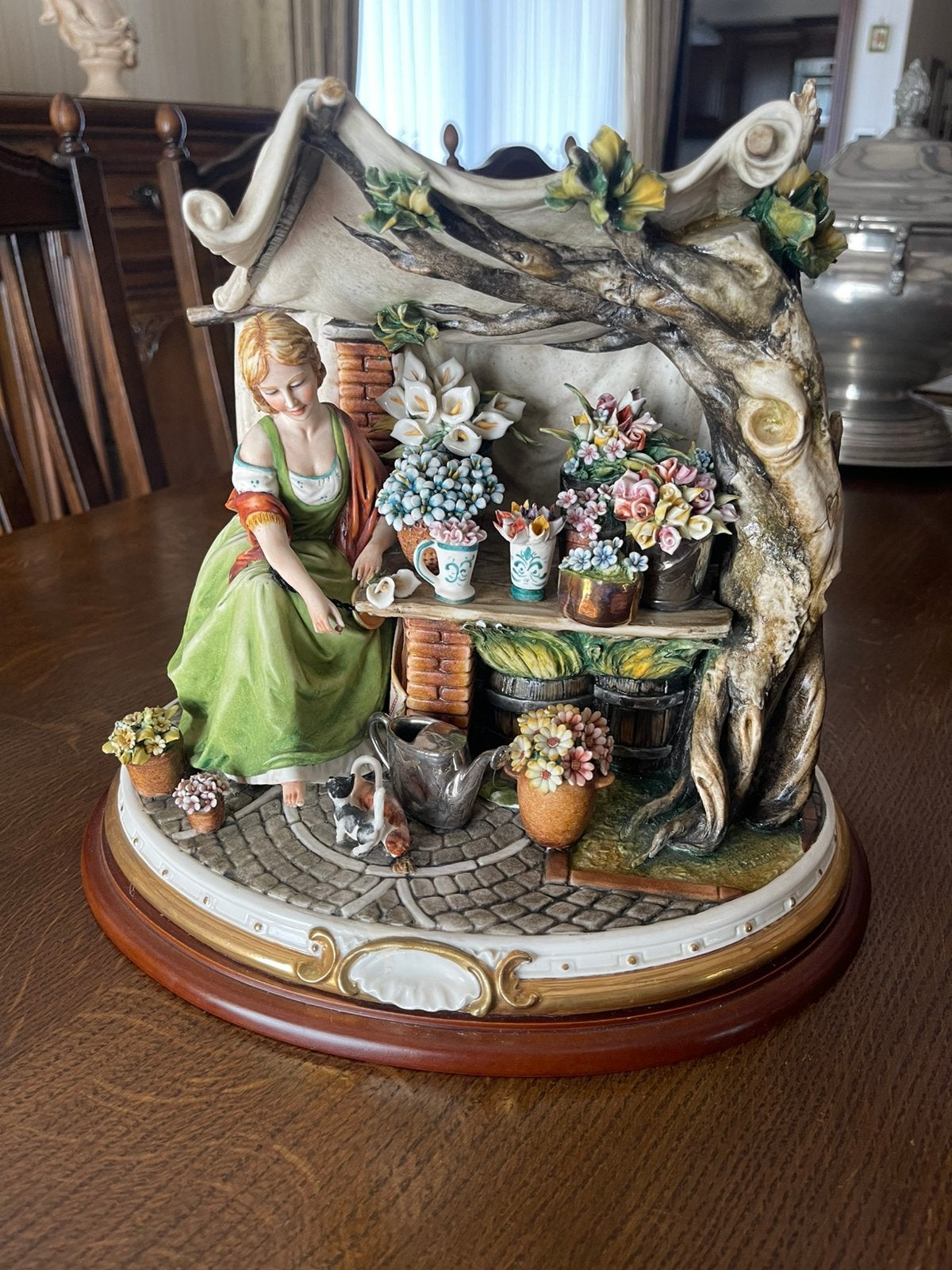 Statue du vendeur de fleurs de Capidimonte, Enlèvement