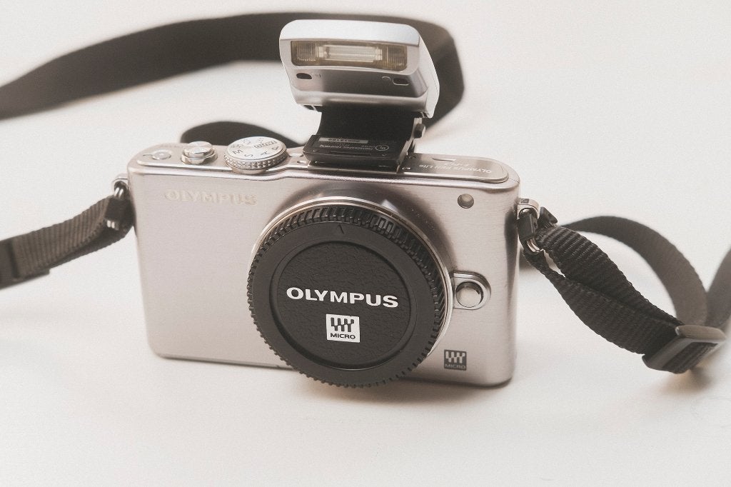 Olympus PEN Lite E-PL3 Body (Zilver) + Extra Accu & Flitser, Gebruikt, Accu, 12 megapixels, Ophalen of Verzenden