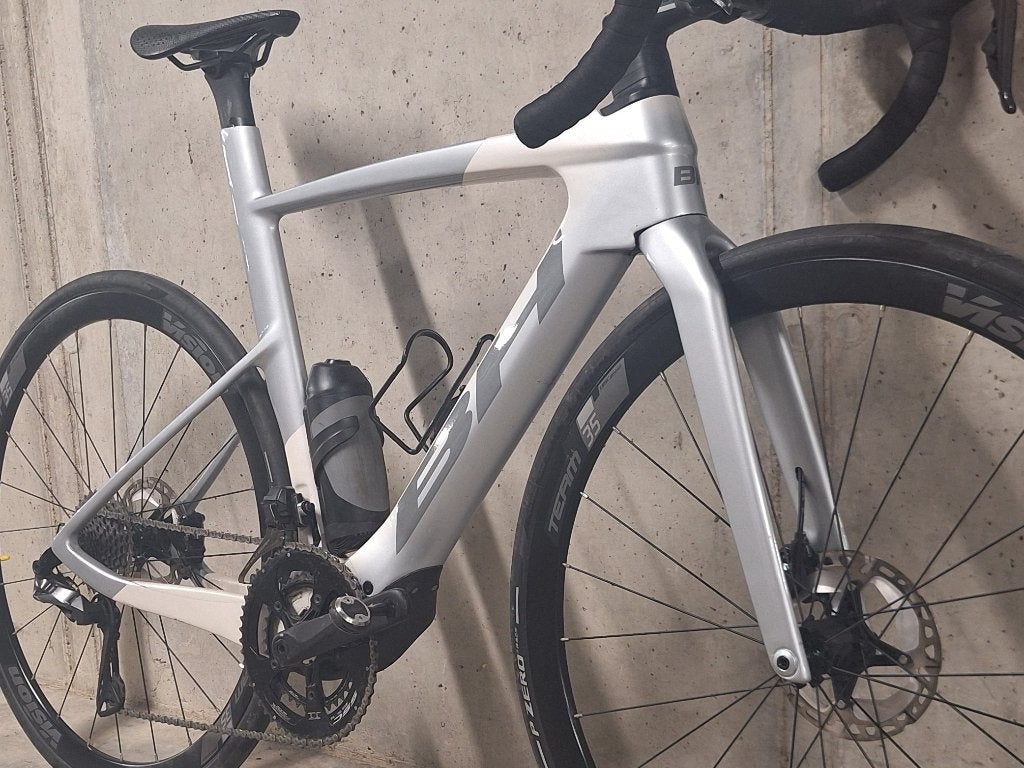 Racefiets BH  i-aerolight e bike, Fietsen en Brommers, Elektrische fietsen, 55 tot 59 cm, Ophalen, Zo goed als nieuw