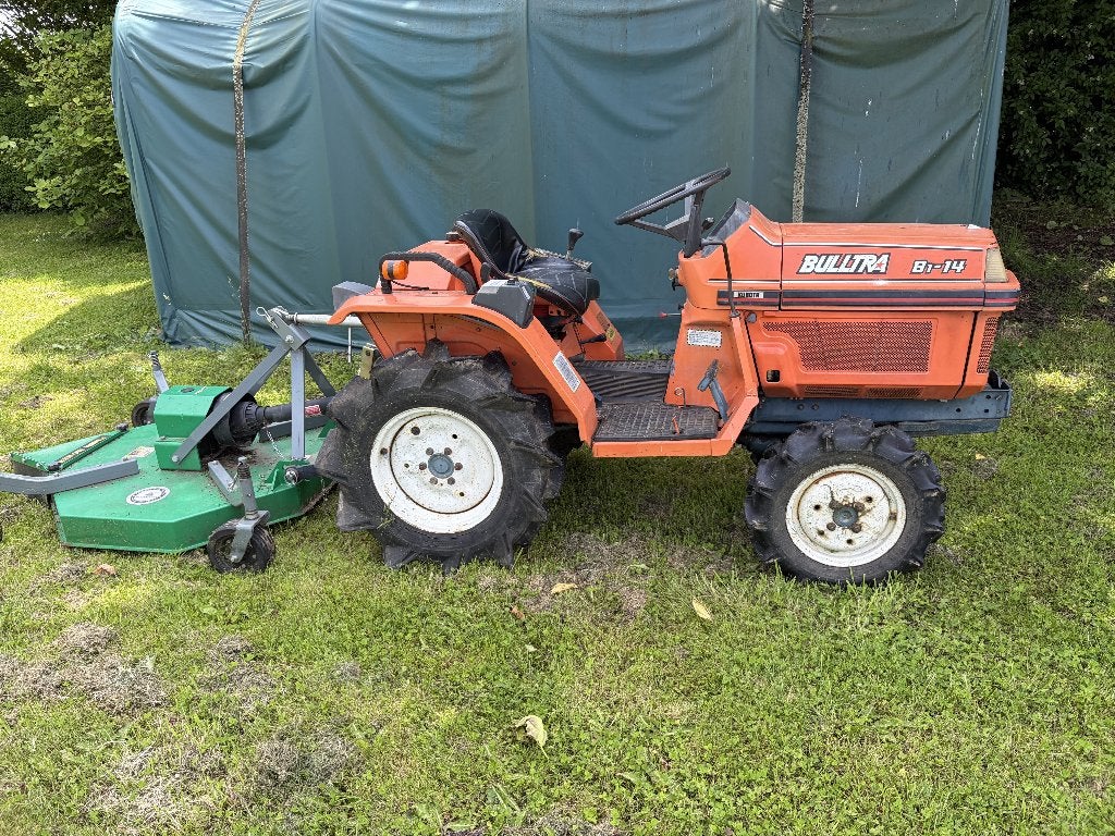 Kubota Bulltra minitractor, Tuin en Terras, Grasmaaiers, Gebruikt, Benzine-grasmaaier, 50 cm of meer, Cirkelmaaier, Versnellingen