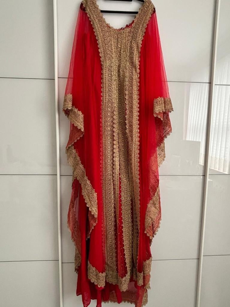 Robe de soirée rouge.Taille 40-42, Galajurk, Zo goed als nieuw, Rood, Ophalen