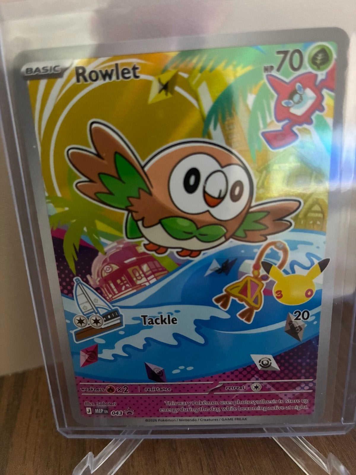 Pokemon rowlet promo, Hobby en Vrije tijd, Verzamelkaartspellen | Pokémon, Zo goed als nieuw, Booster, Ophalen of Verzenden