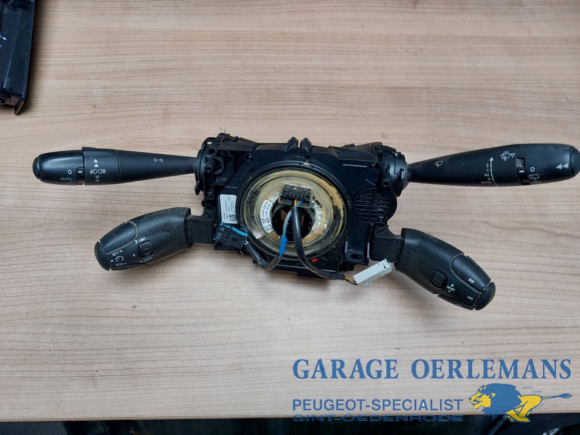 combischakelaar peugeot 5008, 96667320xt, -, Utilisé, -, ARN reconnu