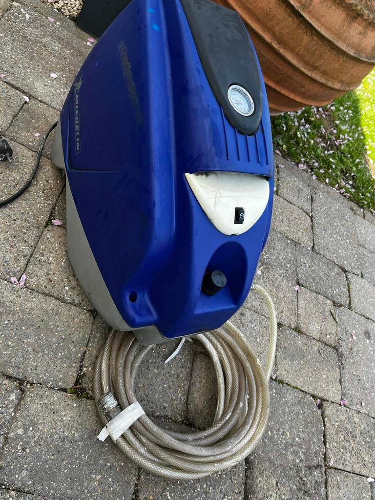 Michelin luchtcompressor, Ophalen, Zo goed als nieuw