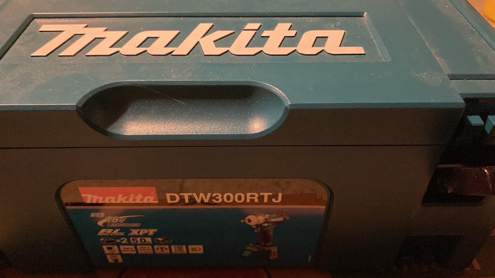 NIEUW Makita DTW300RTJ 18V – 2x 5Ah accu + lader + Makpac, Ophalen, Nieuw
