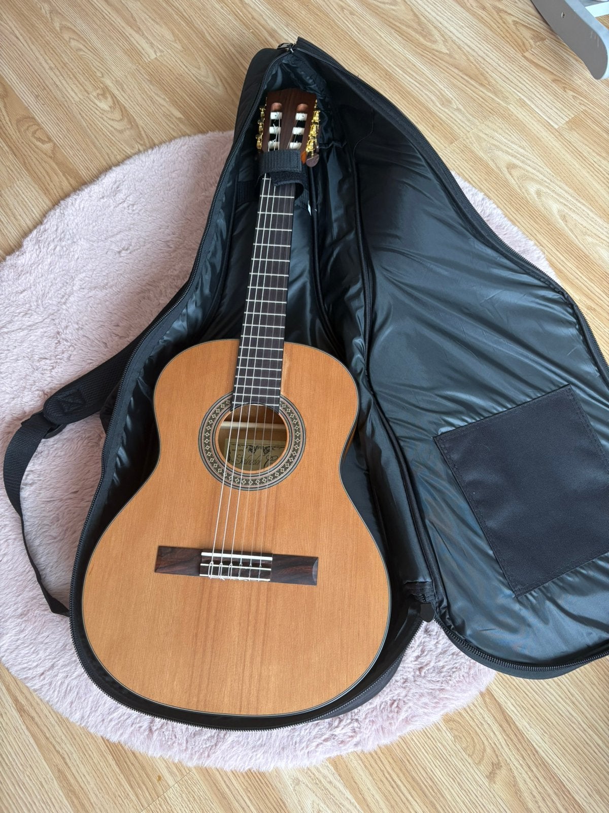 Guitare classique enfant, Enlèvement, Comme neuf