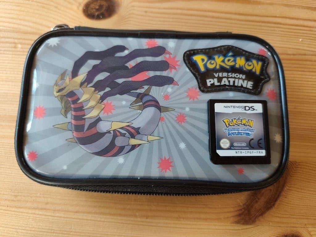 Pokemon soulsilver NTR-031 avec housse pokemon PARFAIT état, Games en Spelcomputers, Games | Nintendo DS, Ophalen, Vechten, 1 speler