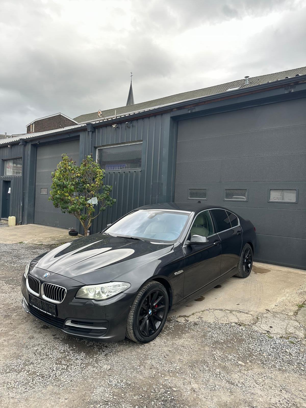 BMW 520D Berline prête a immatriculé, Auto's, Automaat, Airconditioning, 1995 cc, Zwart