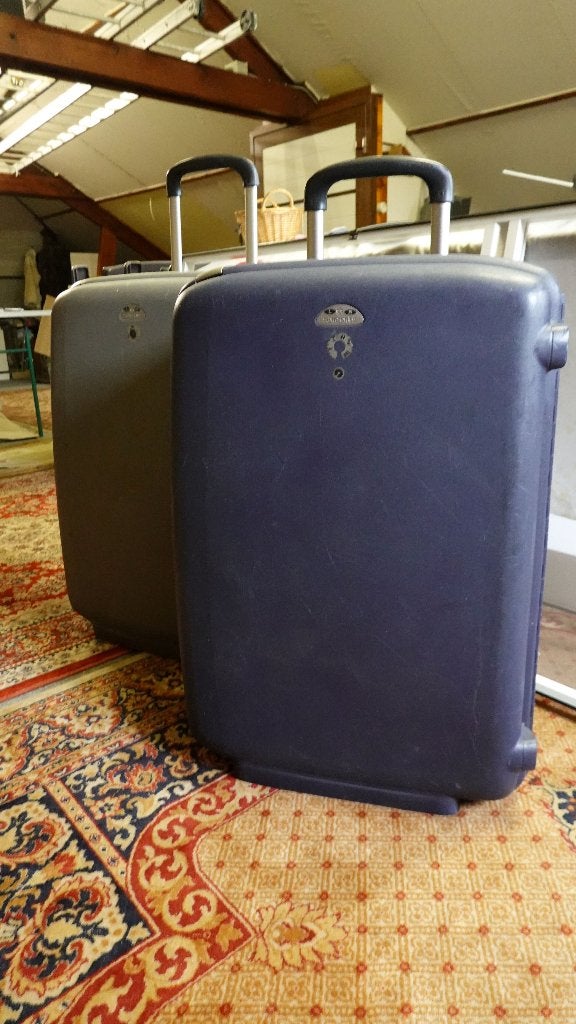 Stevige reiskoffers Samsonite, 2 wieltjes/ uittrekbare stang, Ophalen, Gebruikt, Hard kunststof, 45 tot 55 cm