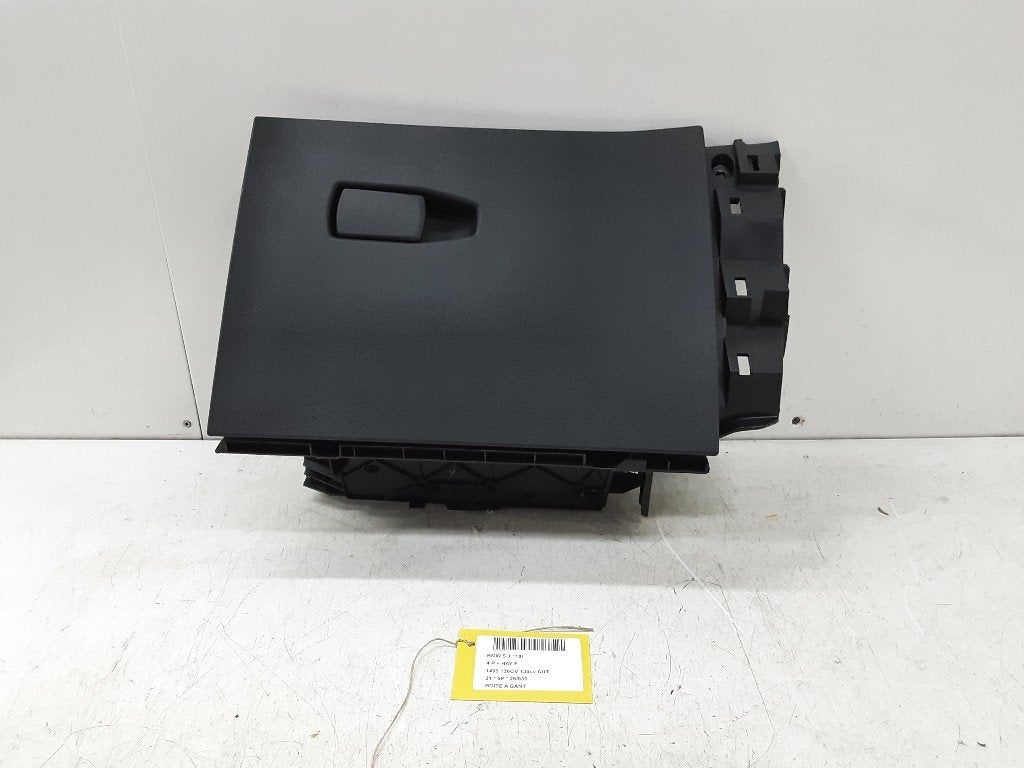 BOITE A GANTS BMW 1 serie (F40) (01-2019/-) (793798117), Utilisé, BMW, Petuelring 130
80809  München, DE, Bayerische Motoren Werke AG