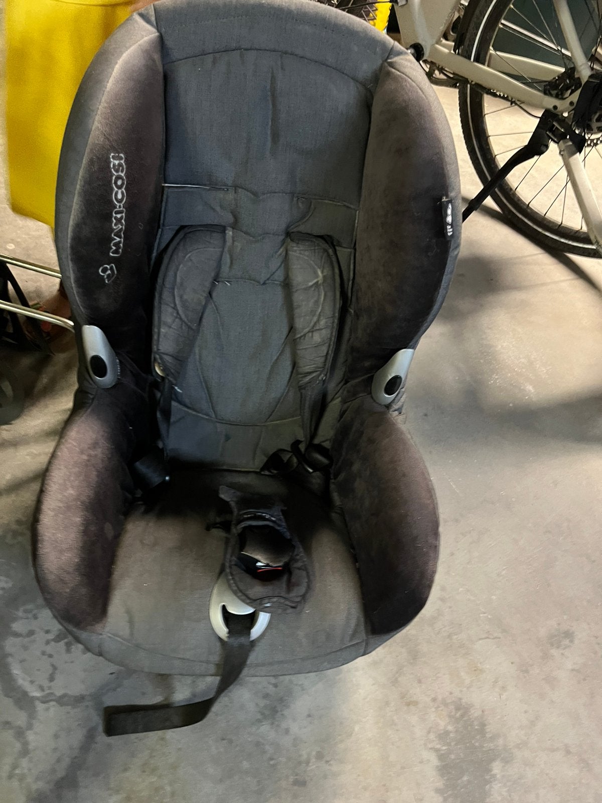 Autostoel maxicosi, Kinderen en Baby's, Autostoeltjes, Ophalen, Zo goed als nieuw